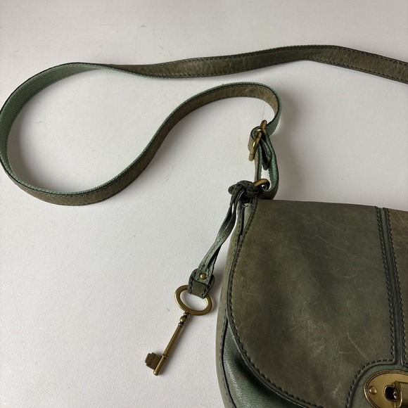 Vintage FOSSIL Y2K Crossbody Strap Leather Turn Lock Flap Bag Purse Handbag - Picture 5 of 16